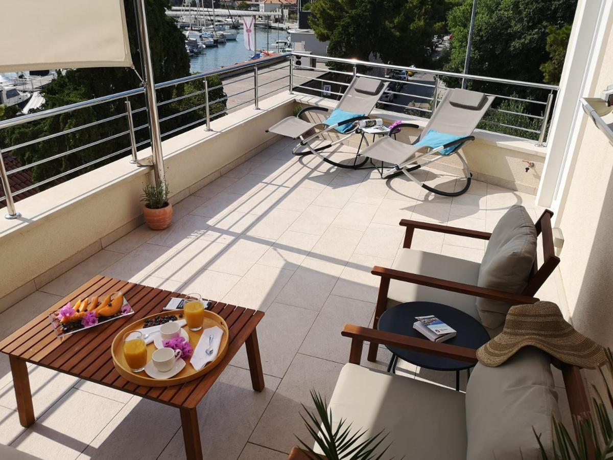 Orsan - Elegant With Private Terrace *